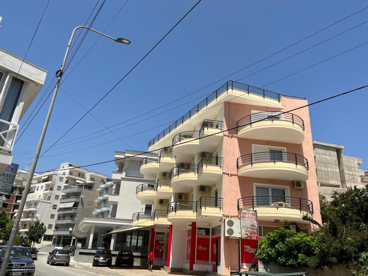 Afrimi Relax Apartments Sarandë エクステリア 写真