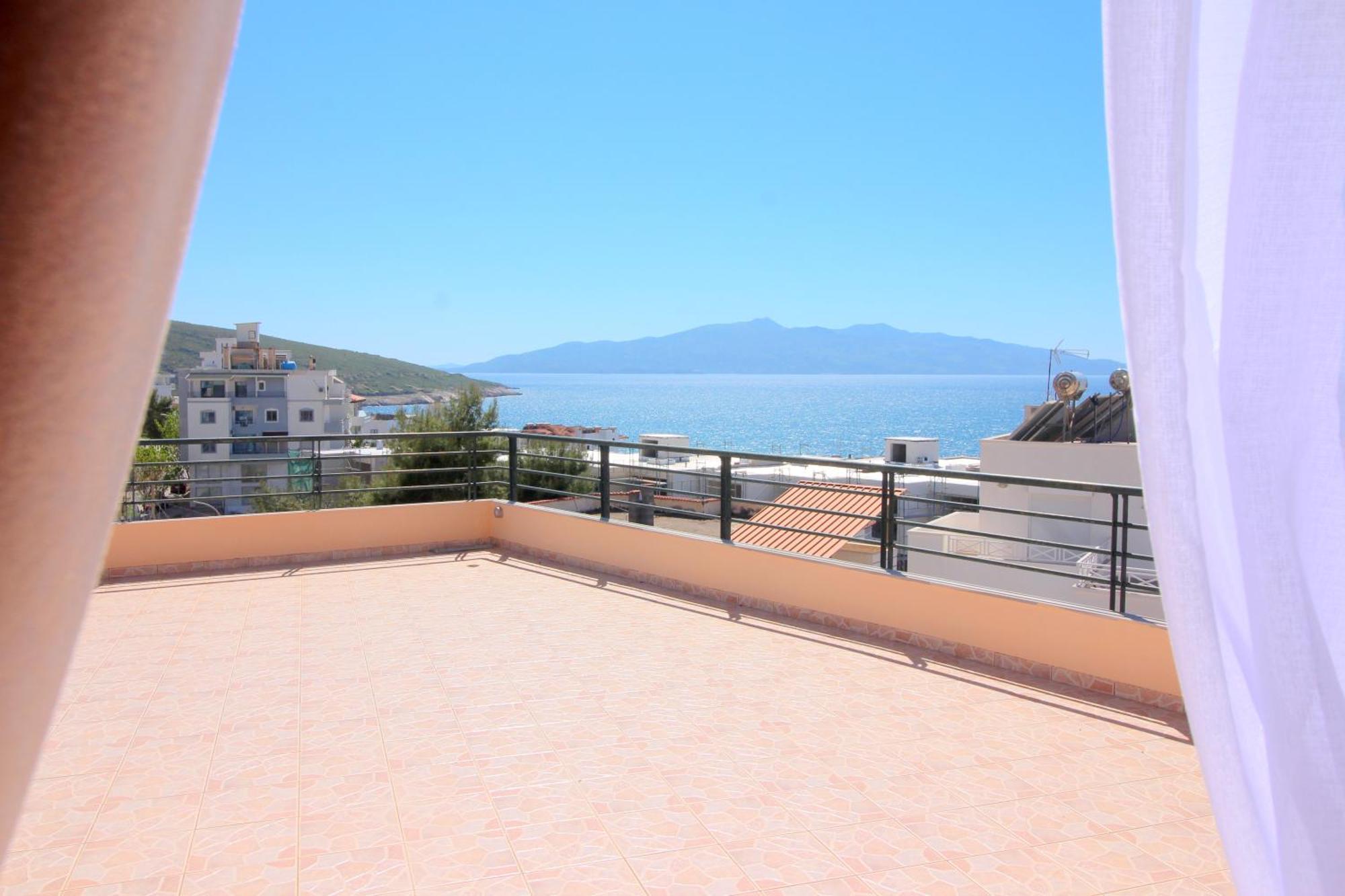 Afrimi Relax Apartments Sarandë エクステリア 写真