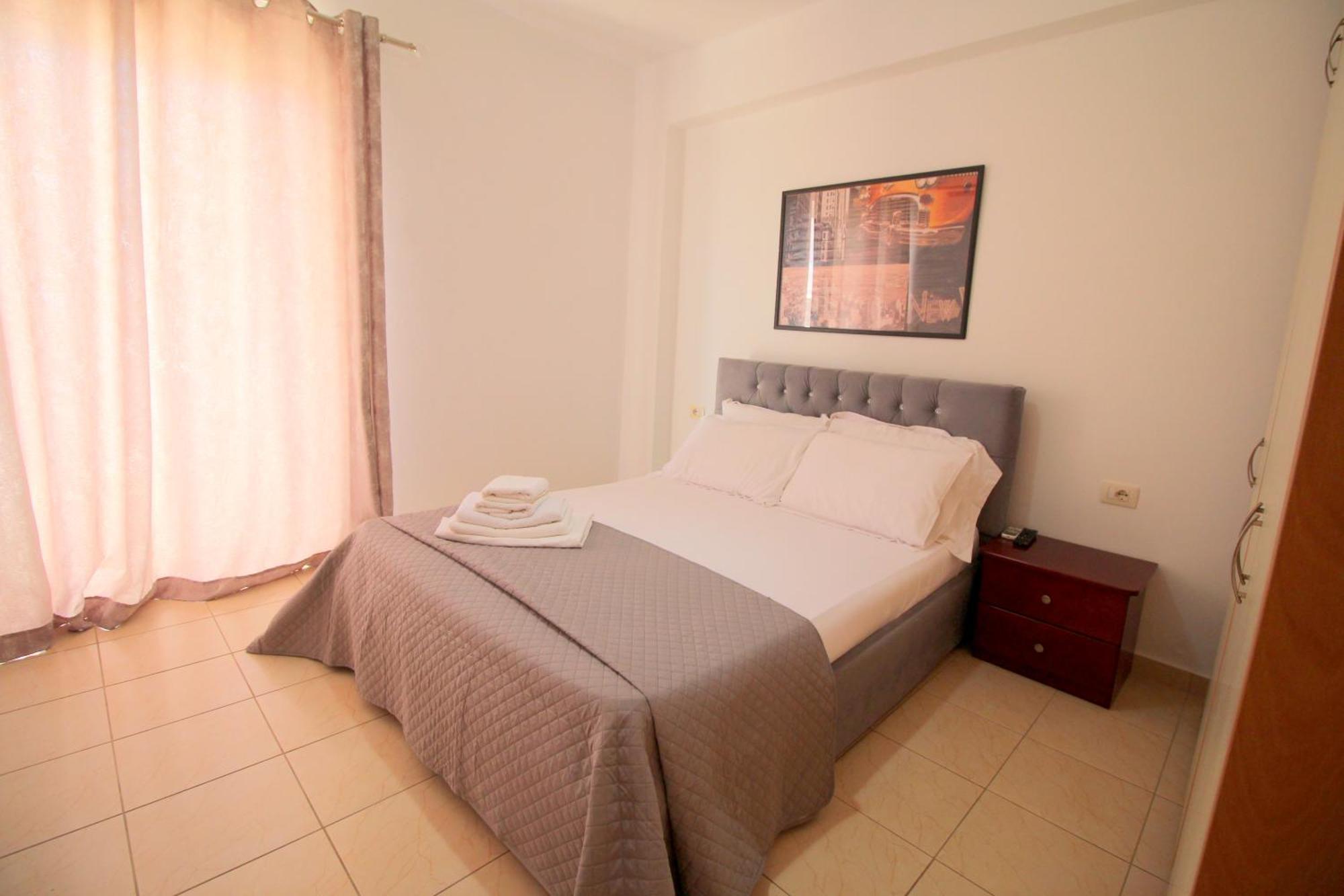 Afrimi Relax Apartments Sarandë エクステリア 写真