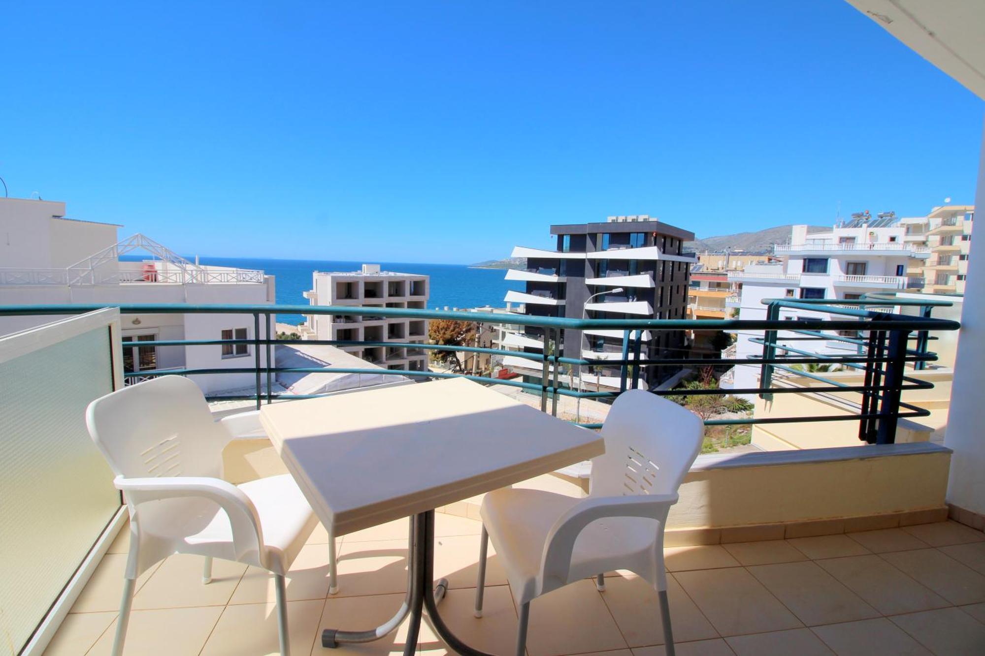 Afrimi Relax Apartments Sarandë エクステリア 写真